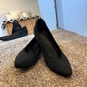 Anne Klein Flats